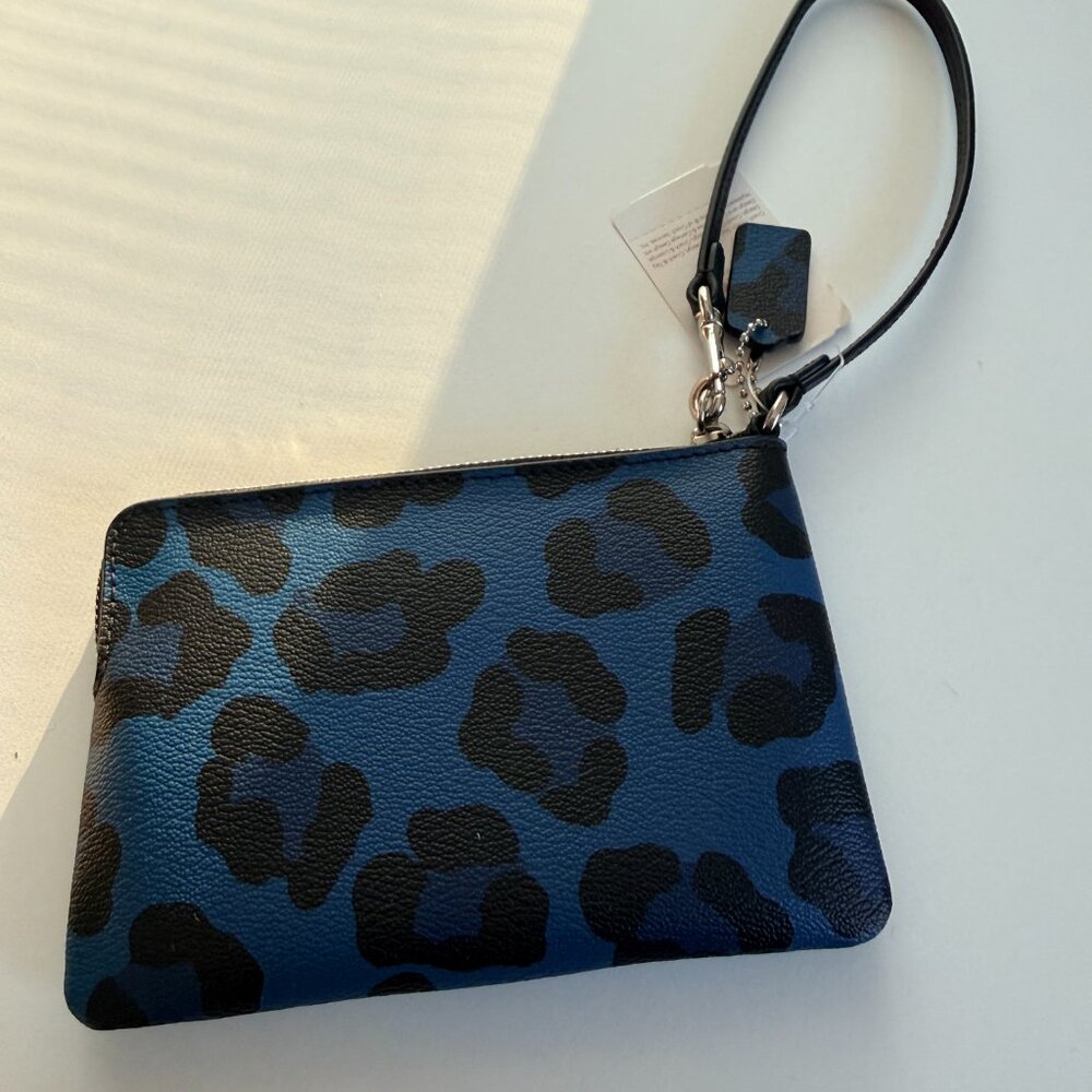 Brand New Coach Wristlet – Blue Leopard Print - Picture 3 of 5